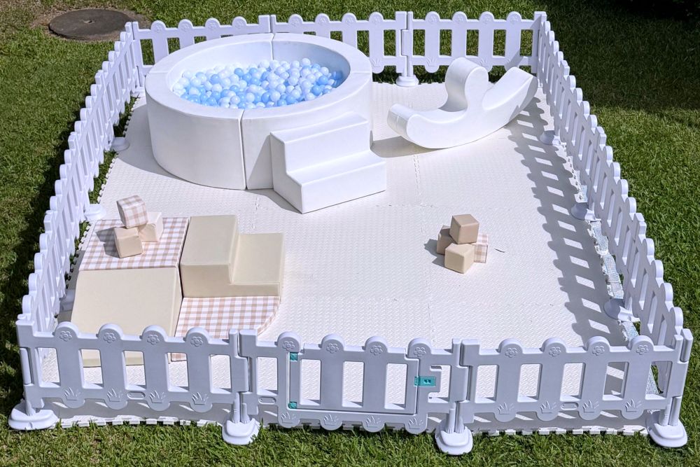 Pip & Play Gingham – Mini Package