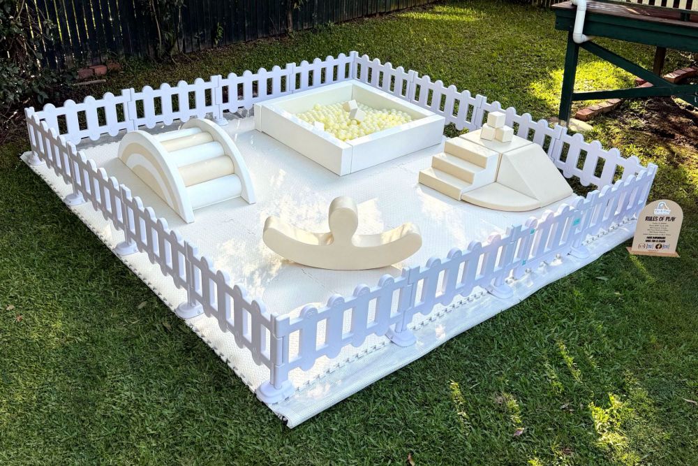 Pip & Play Little Meadow Classic Package